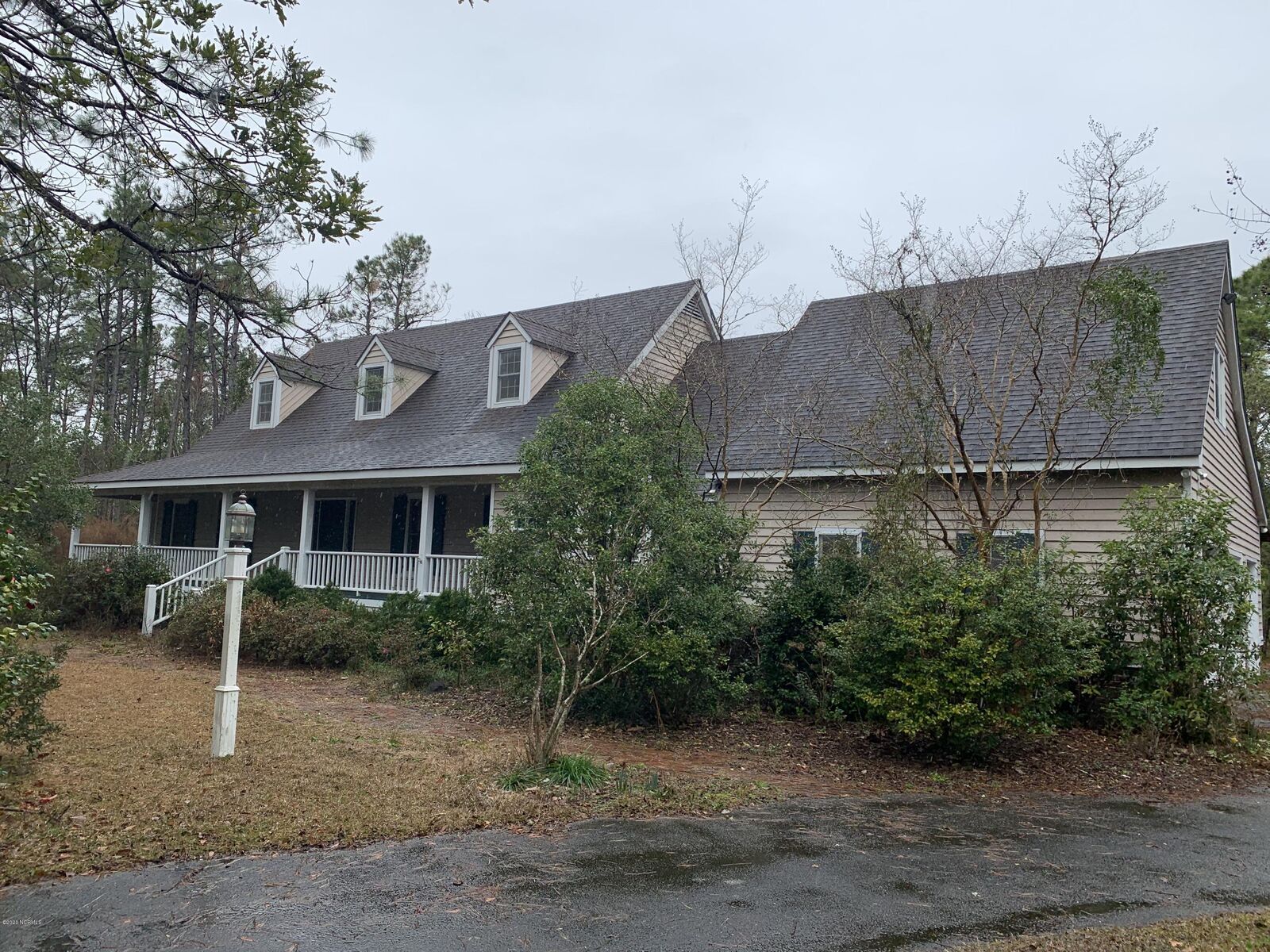 Property Photo:  220 Trailwood Drive  NC 28570 