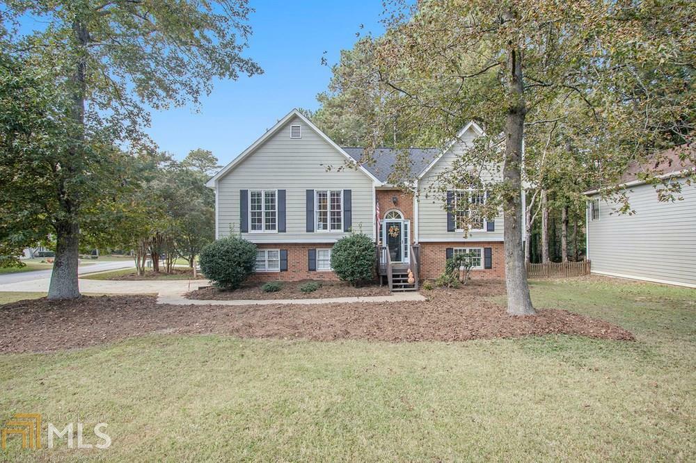 Property Photo:  4746 Bradford Lane Ln  GA 30127 