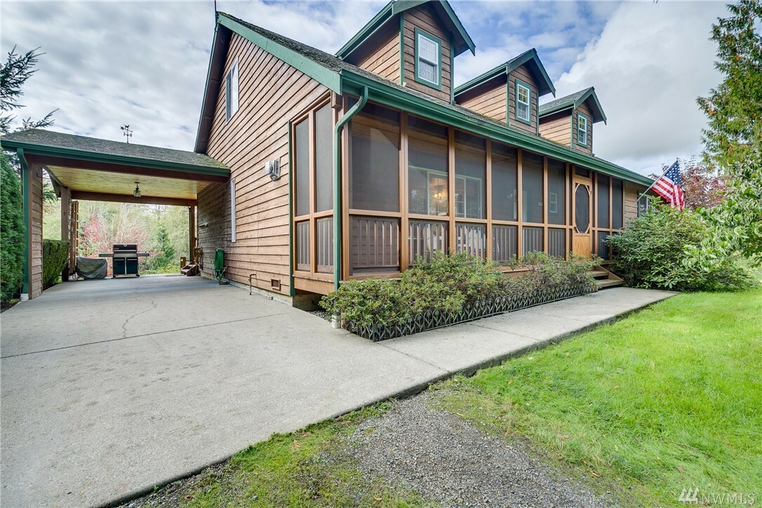 Property Photo: 12902 168th St NE WA 98223
