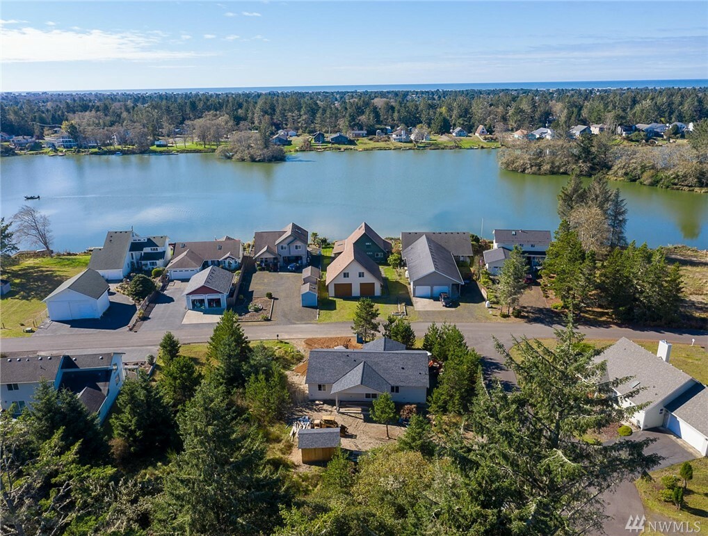 Property Photo:  640 Lake Island Ave SE  WA 98569 