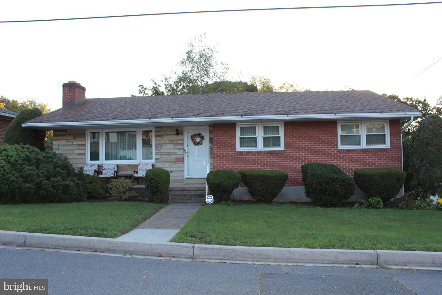 Property Photo:  18 Long Drive  MD 21502 