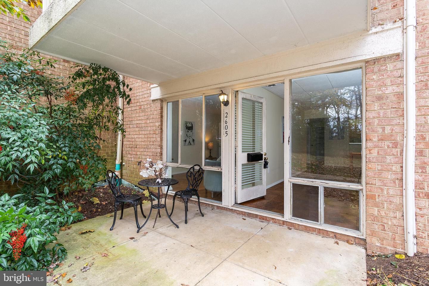 Property Photo:  2605 Redcoat Drive 252  VA 22303 