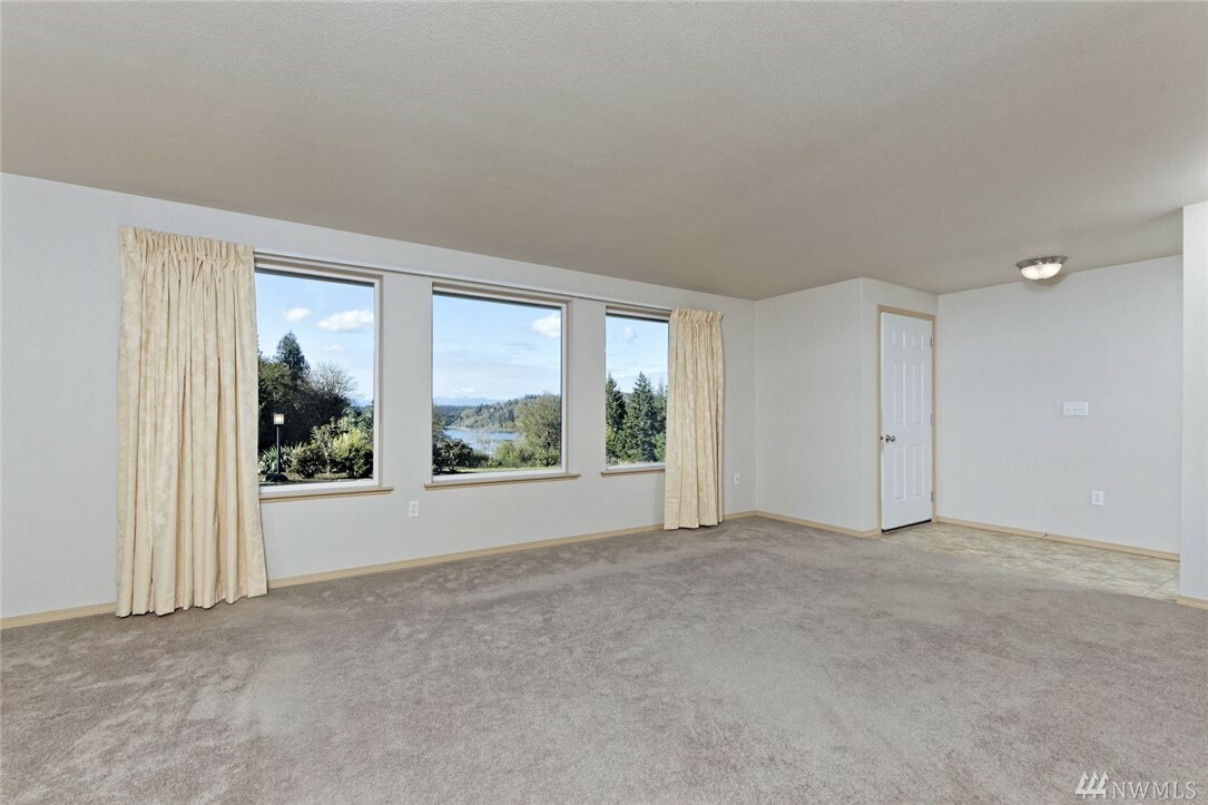Property Photo: 1391 E Agate Loop Rd WA 98584