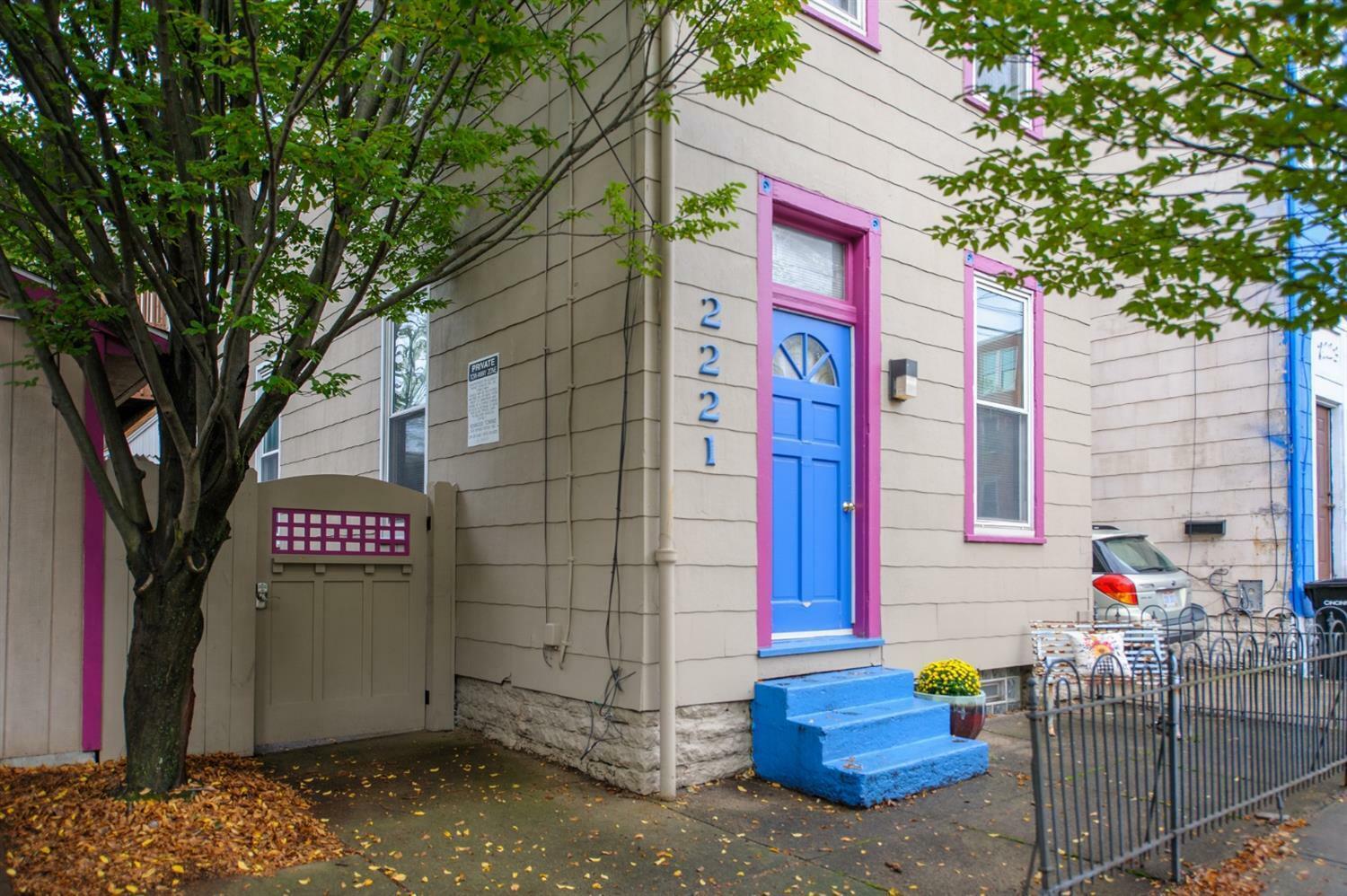 Property Photo:  2221 Victor St  OH 45219 