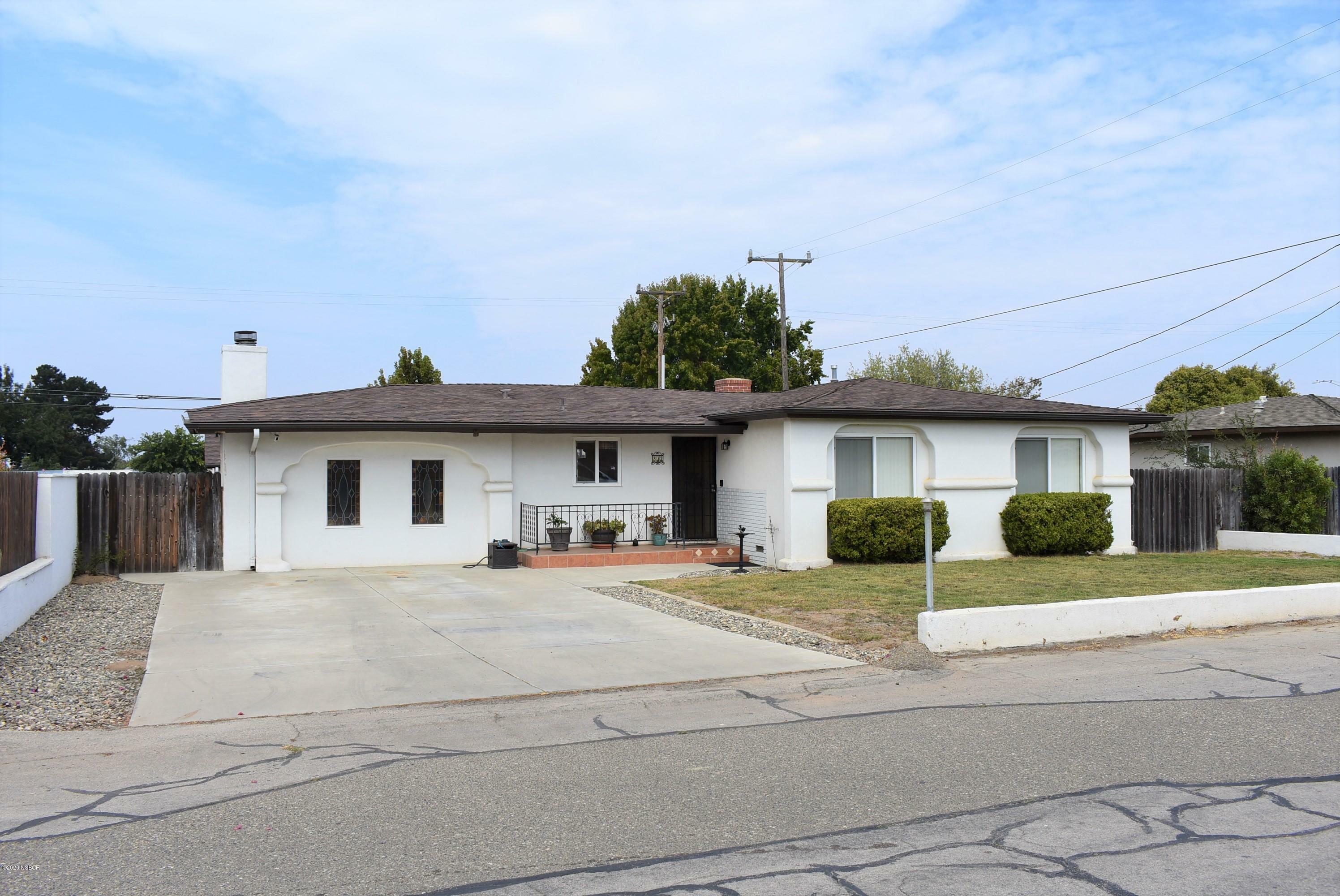 239 Raymond Avenue  Santa Maria CA 93455 photo