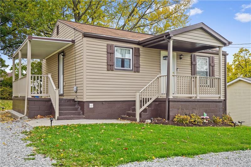 Property Photo:  2091 Guffey Rd  PA 15642 
