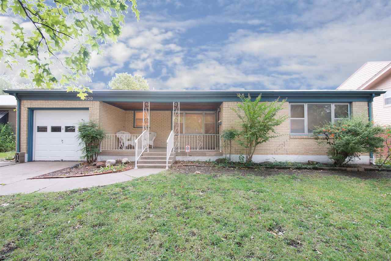 Property Photo:  3920 E Funston St  KS 67218 