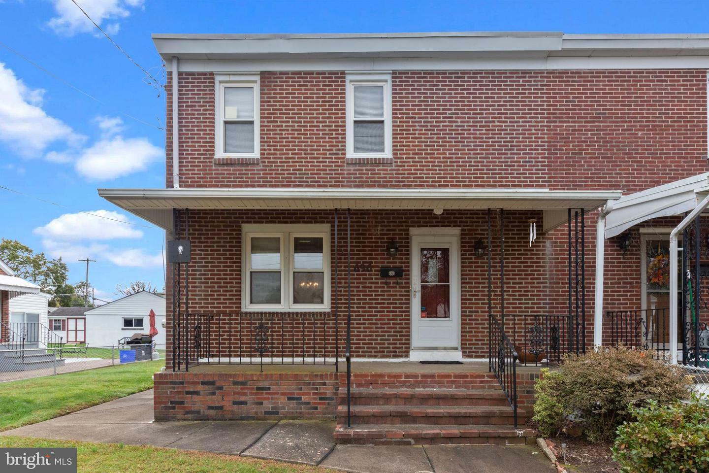 Property Photo:  696 Spring Street  PA 19007 