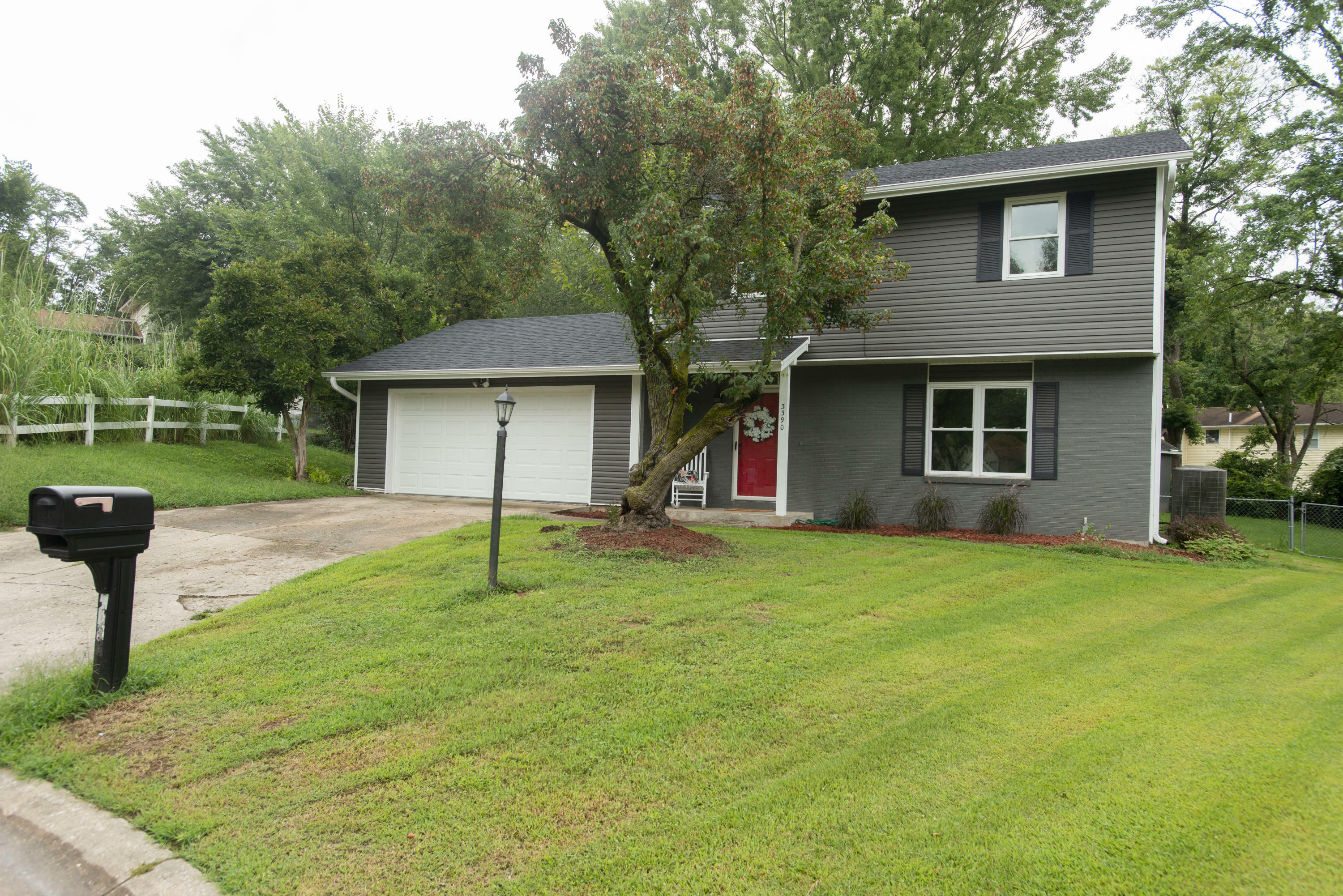 Property Photo:  3390 S Country Hill Ct  MO 65203 