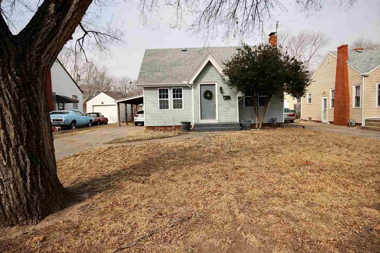 Property Photo: 1485 N Coolidge Ave KS 67203