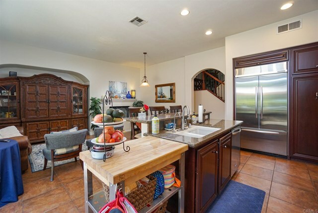 Property Photo:  784 Oak Glade Drive  CA 92028 