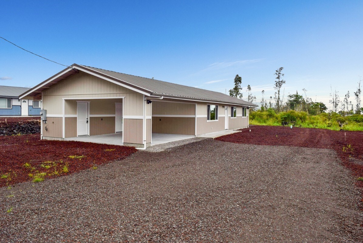 Property Photo:  16-2077 Kuleana St  HI 96778 