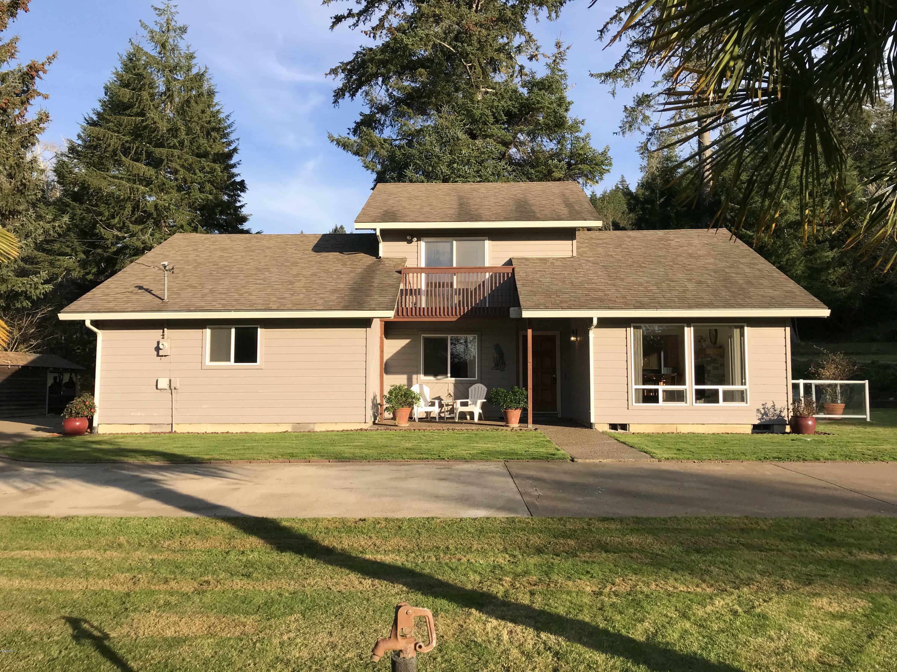 Property Photo: 2688 NE East Devils Lake Road OR 97368