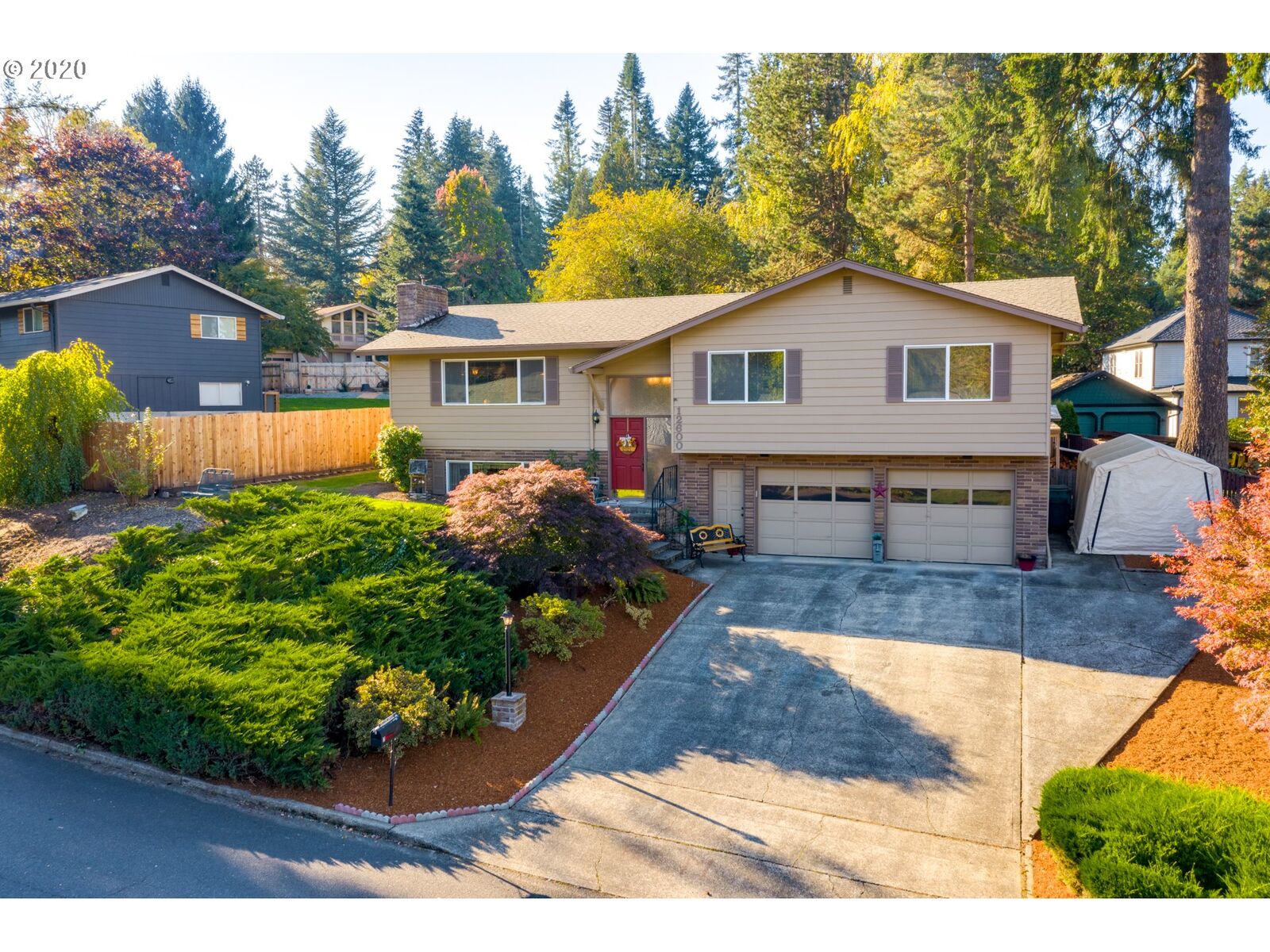 Property Photo: 12600 NW 20th Ave WA 98685