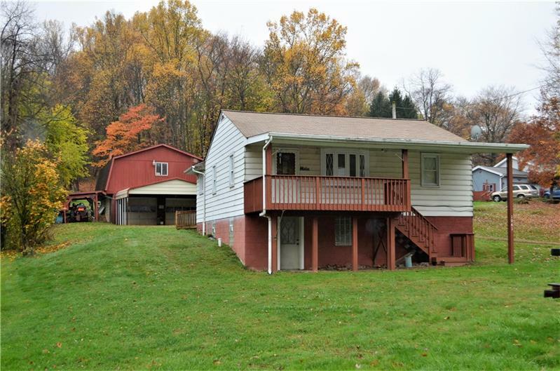 Property Photo:  1041 Merwin Rd  PA 15068 