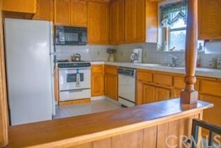 Property Photo:  6007 Adenmoor  CA 90713 