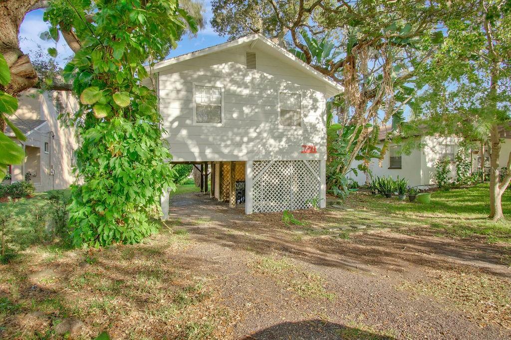 Property Photo:  7214 S Shamrock Road  FL 33616 