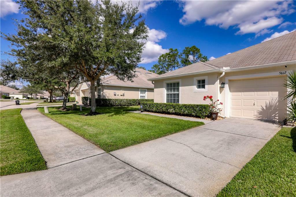 Property Photo:  5612 Autumn Shire Drive  FL 33541 