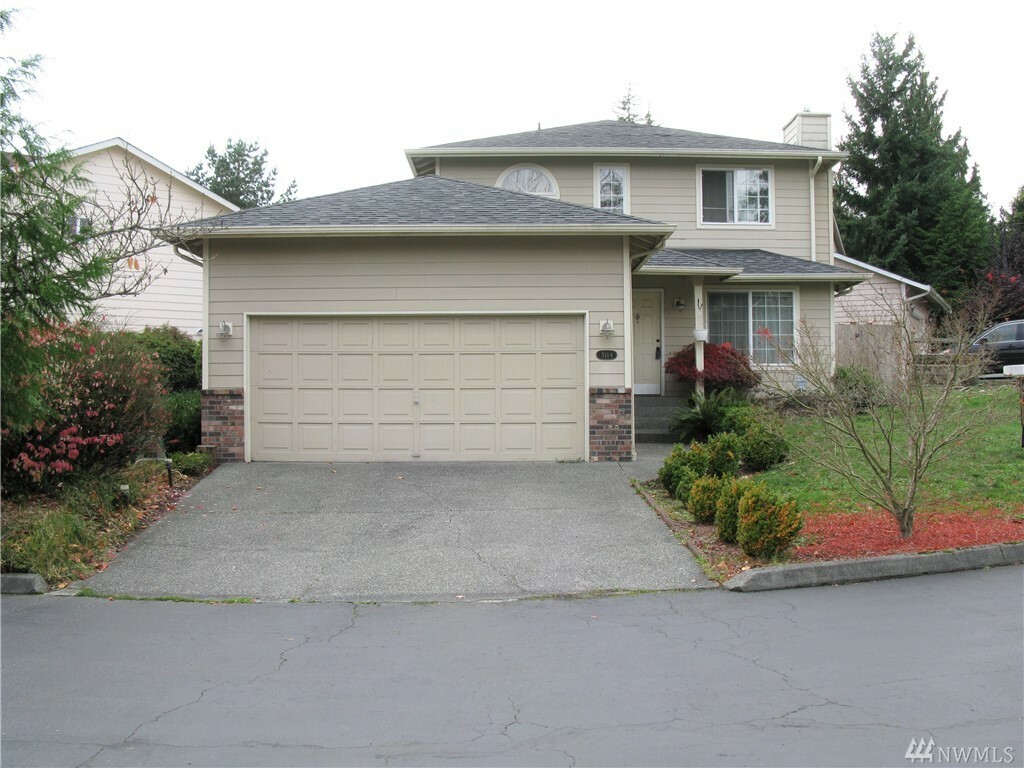 Property Photo:  3114 153rd Place SW  WA 98087 