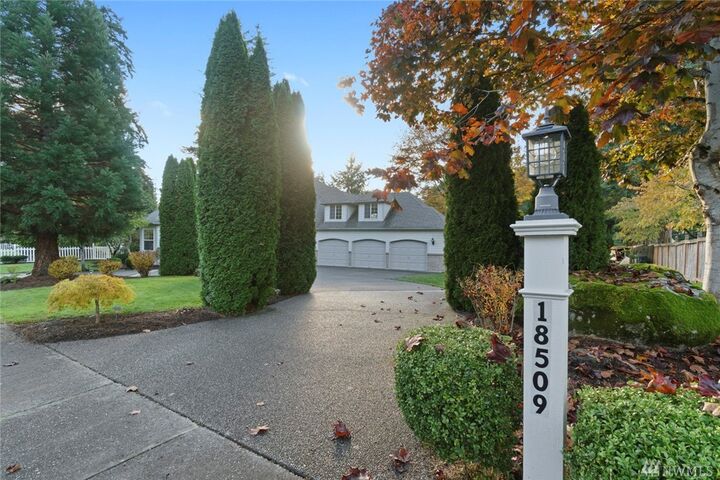 Property Photo:  18509 Baldwin Rd  WA 98012 