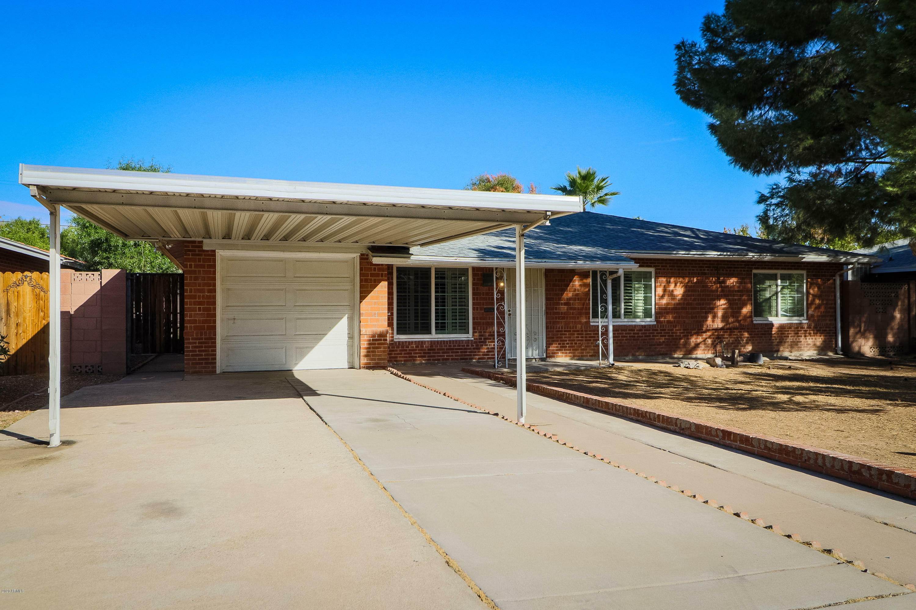 Property Photo:  1520 W Rovey Avenue  AZ 85015 