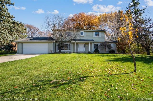 Property Photo: 3729 Hutchins Hill Dr MI 48323