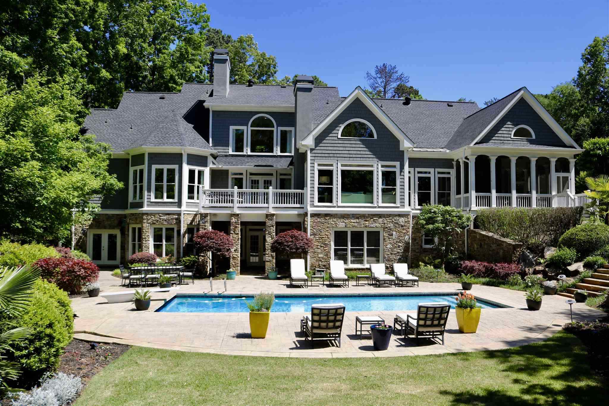 Property Photo: 1011 Deer Run GA 30642