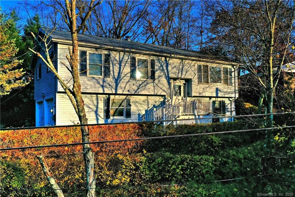 Property Photo:  112 Hubbell Avenue  CT 06401 