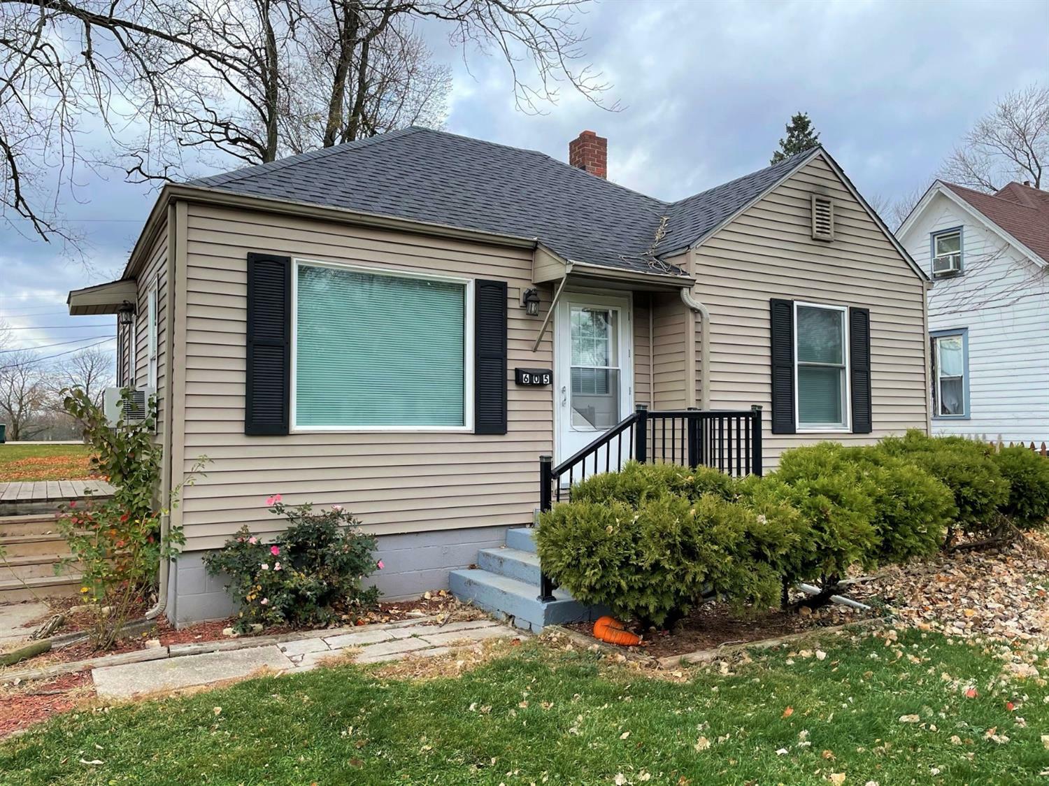 Property Photo: 605 Center Street IN 46385