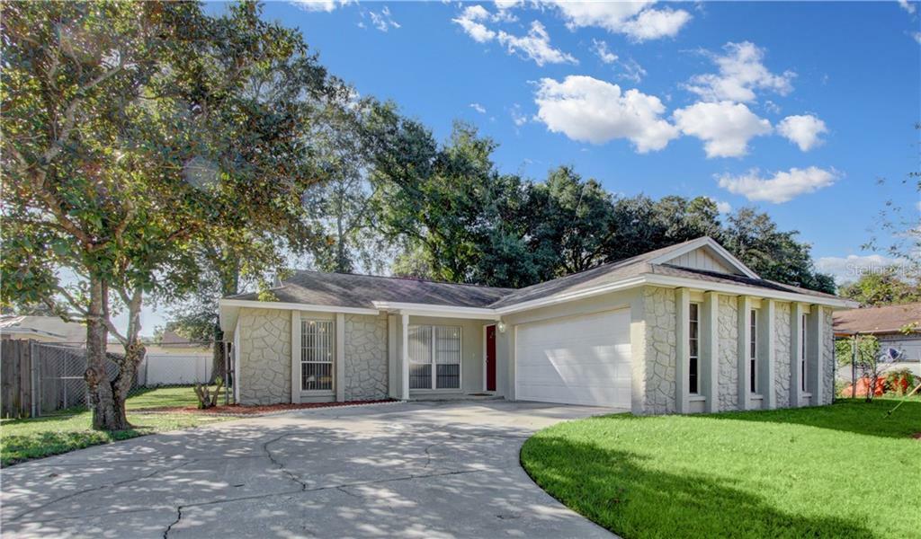 Property Photo: 649 Dunn Drive FL 32714
