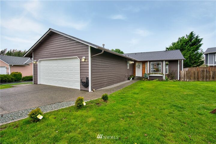 1715 S 30th Street  Mount Vernon WA 98274 photo