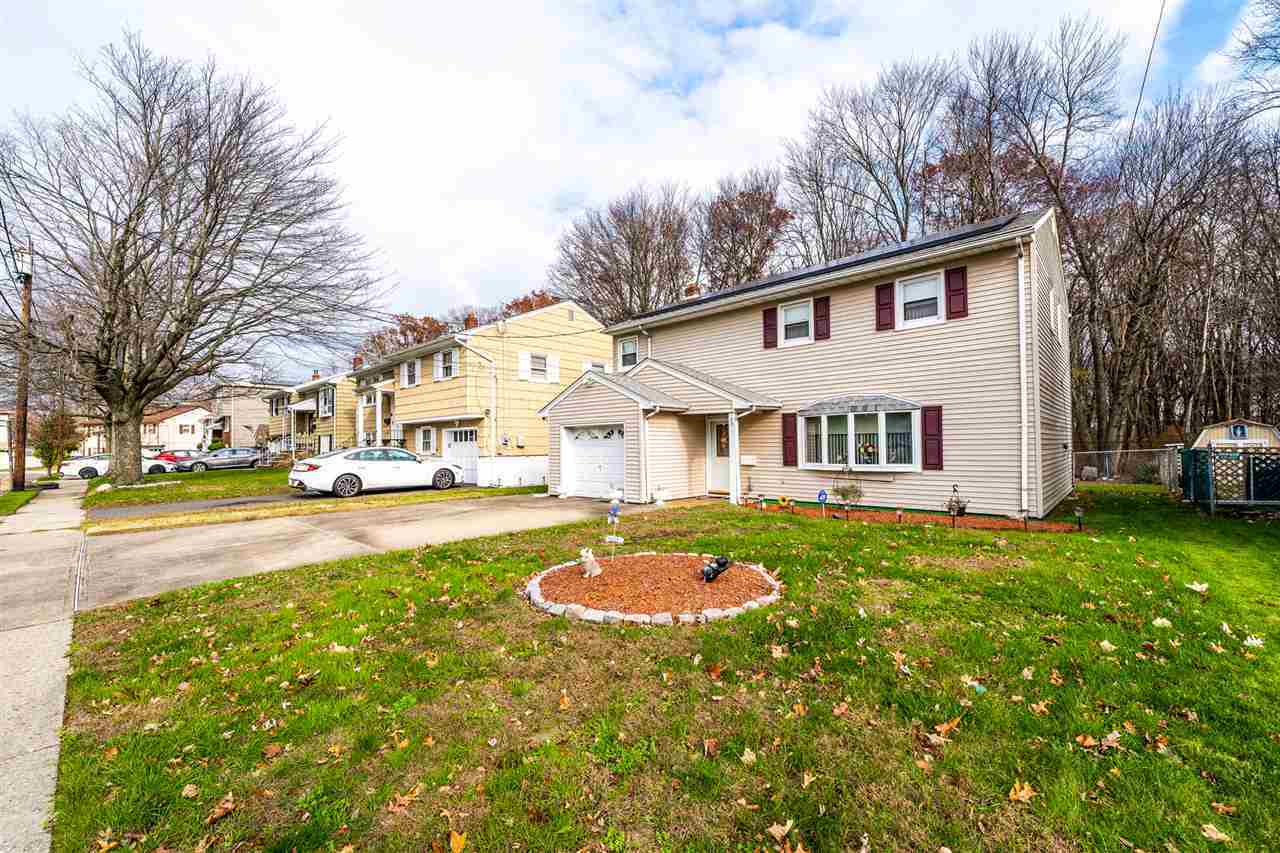 Property Photo:  20 Lamker Ct  NJ 07643 