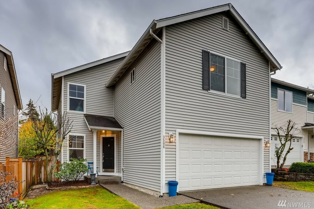 Property Photo:  3506 154th Place SE  WA 98012 