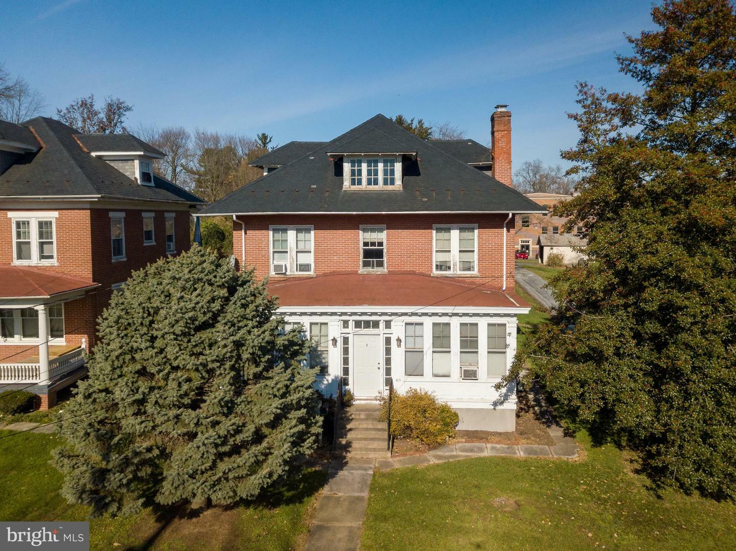 Property Photo:  65 W Frederick Street  PA 17551 