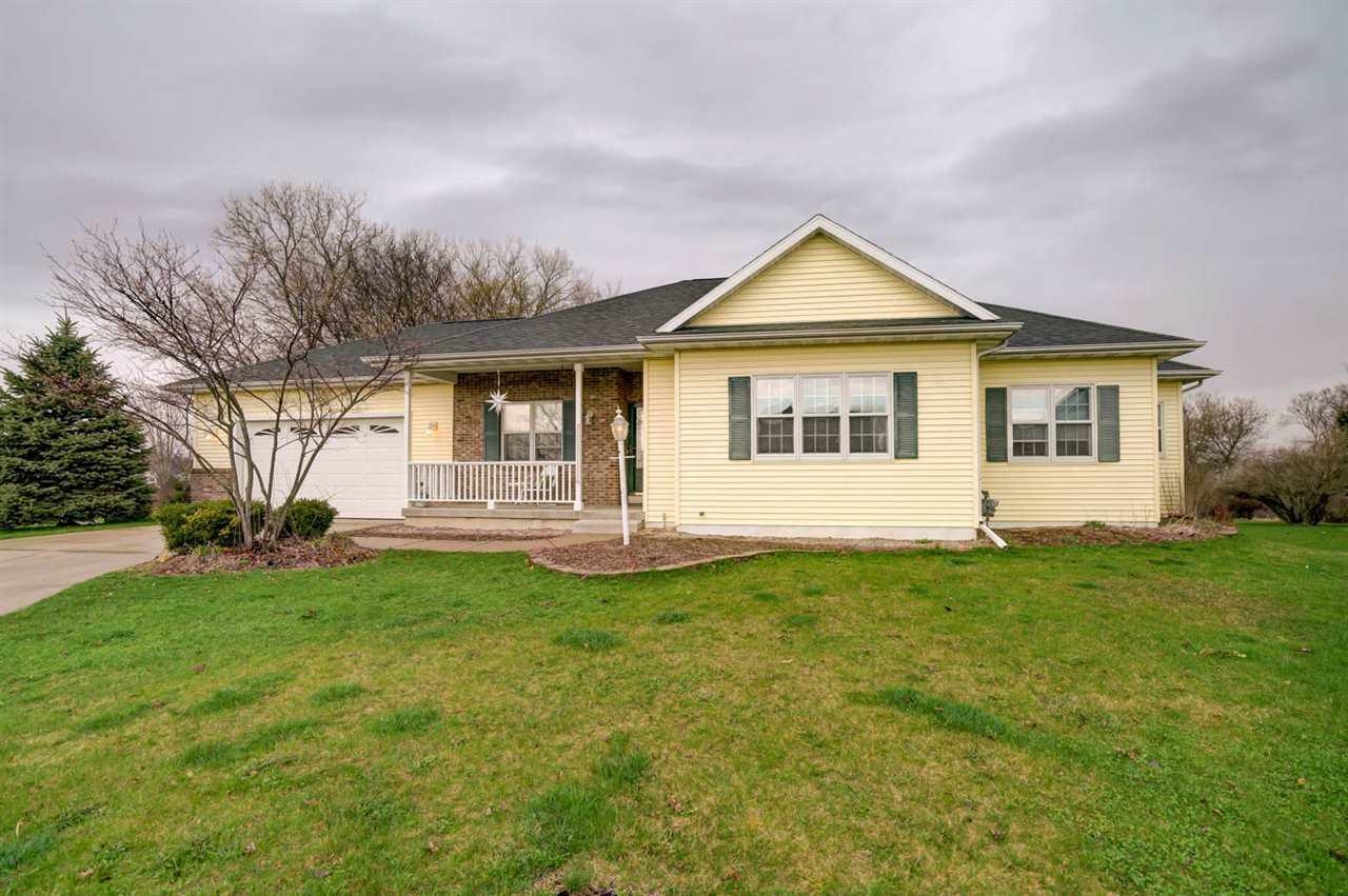 Property Photo:  6202 Rocky Arbor Ct  WI 53558 