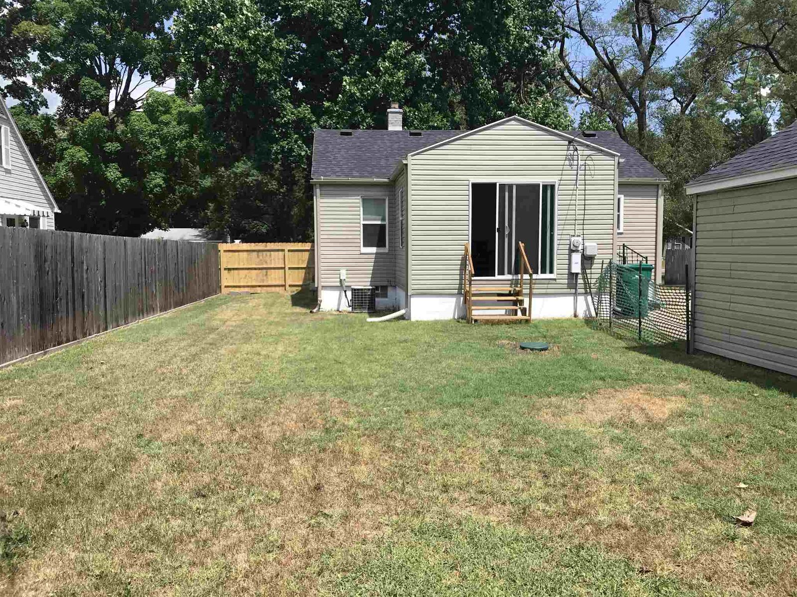 Property Photo:  19560 Darden Road  IN 46637