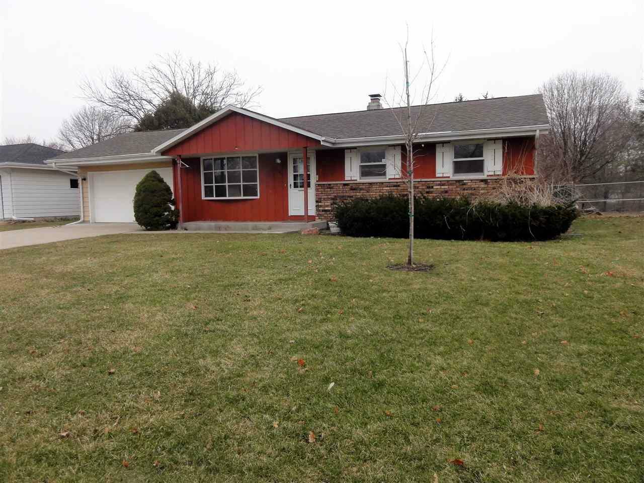 1520 Clover Ln  Janesville WI 53545 photo