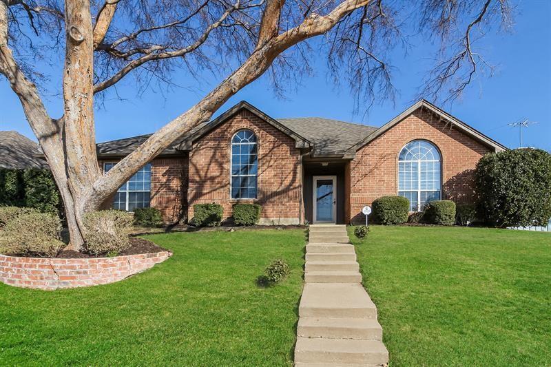 Property Photo:  3928 Brazos Drive  TX 75007 