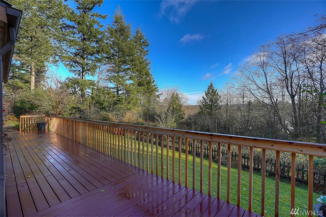 Property Photo:  238 SW Oak Rd  WA 98367 