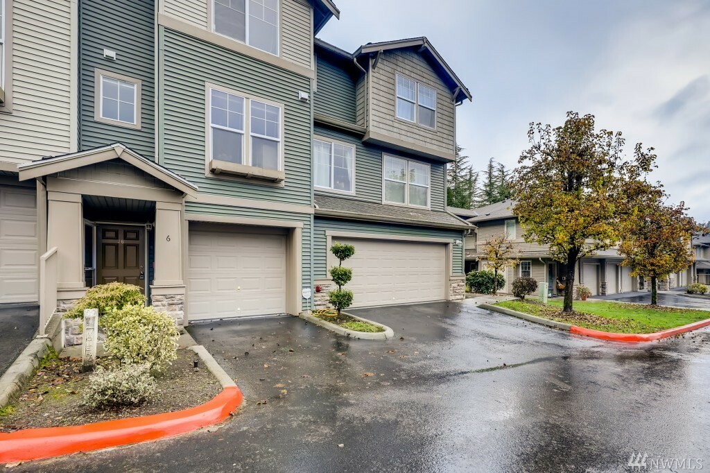 15325 SE 155th Place J6  Renton WA 98058 photo