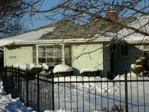 3218 Lydia Avenue  Robbins IL 60472 photo