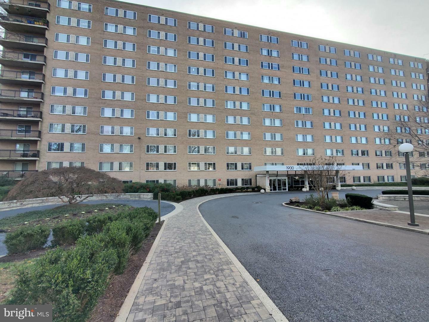 Property Photo: 1900 Lyttonsville Road 313 MD 20910
