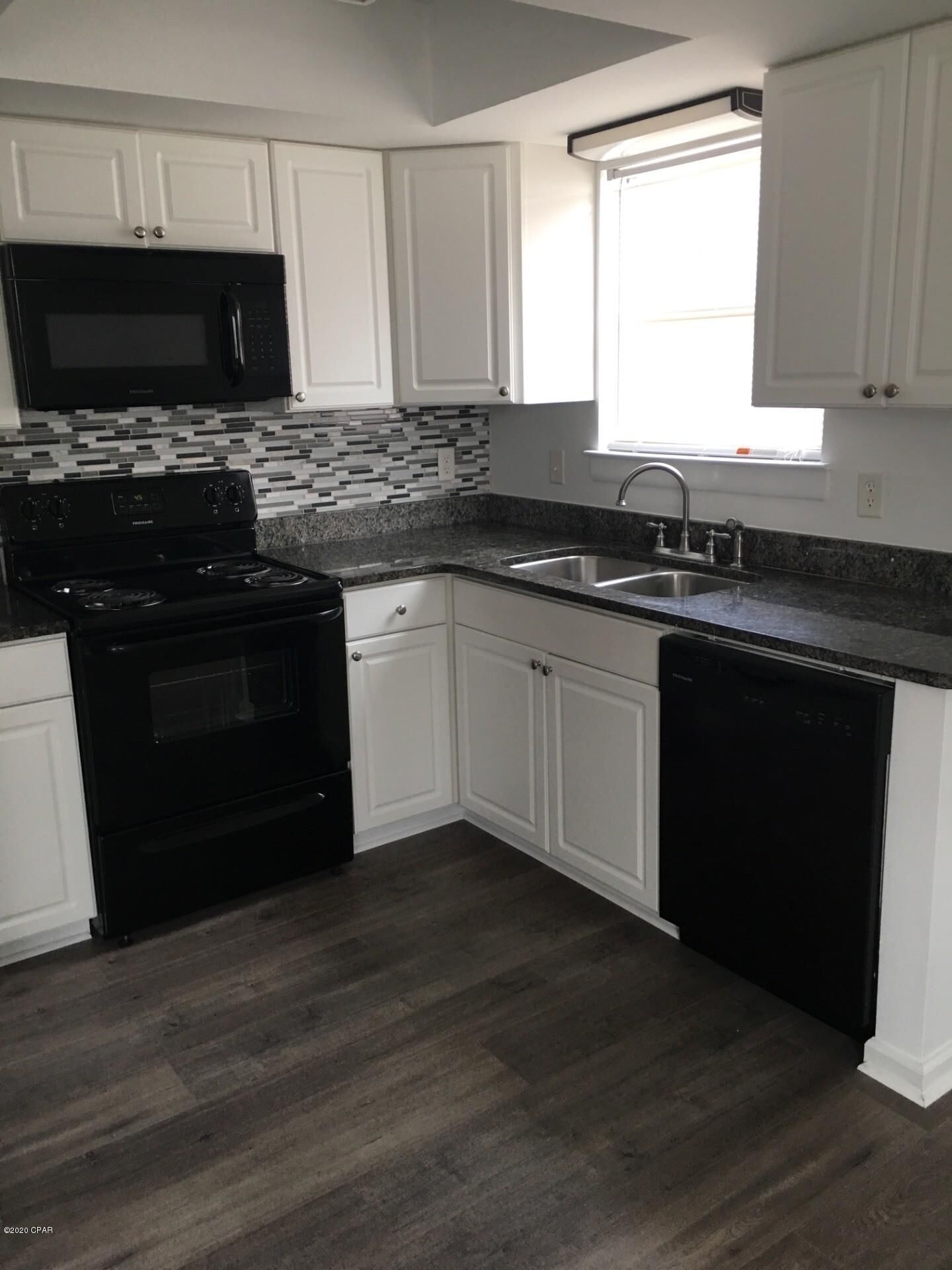 Property Photo:  3914 E 11th 804  FL 32404 