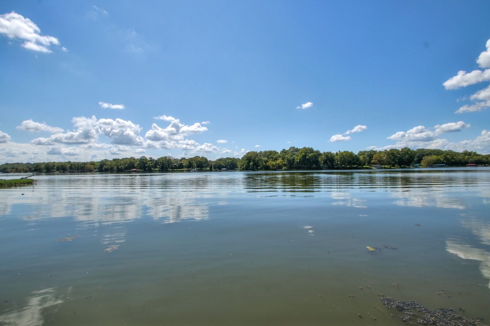 Property Photo:  1208 Bayview Dr  TN 37066 
