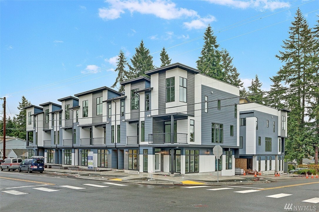 Property Photo: 5750 230th St SW E WA 98043