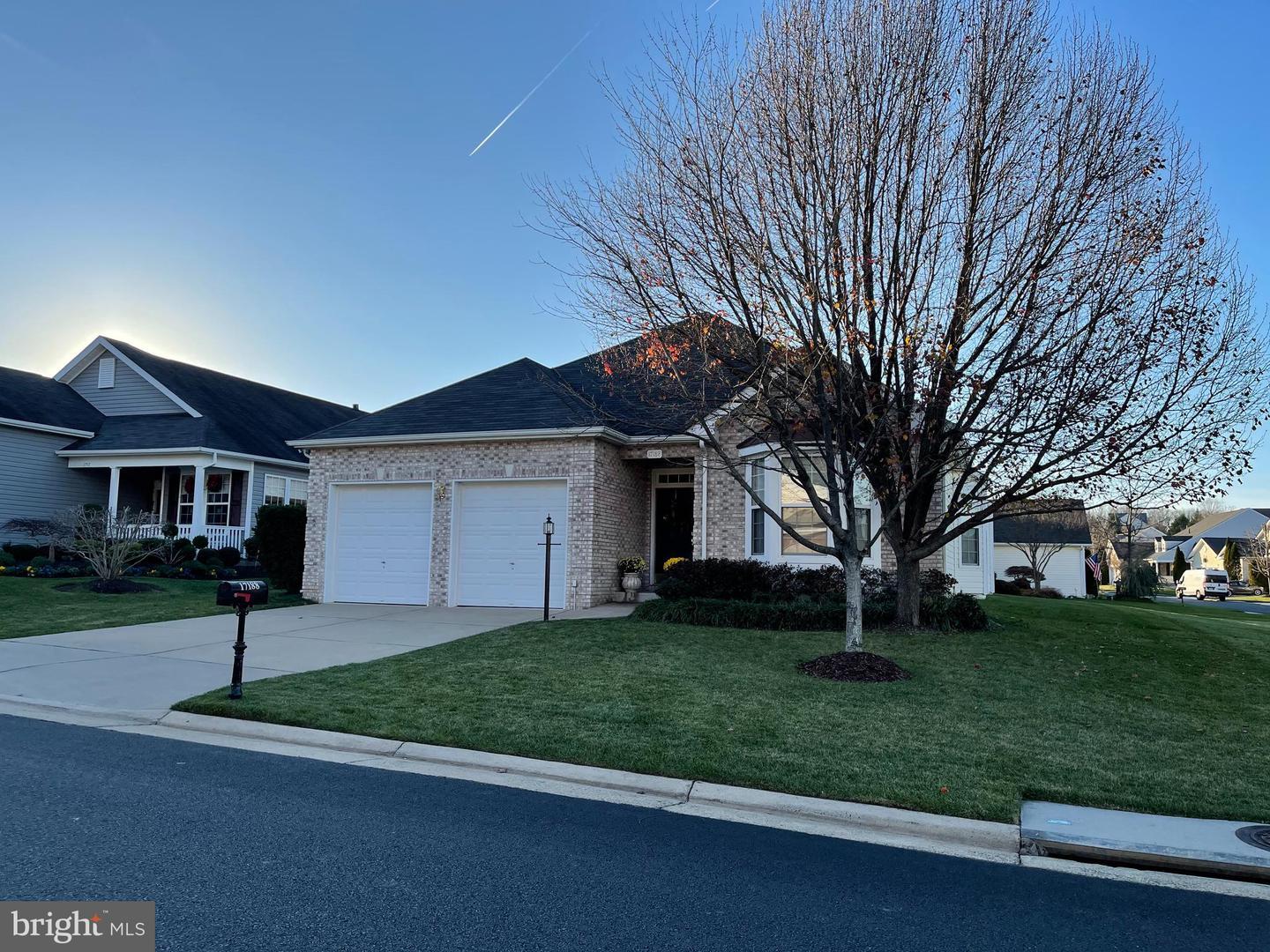 Property Photo: 17188 Four Seasons Drive VA 22025