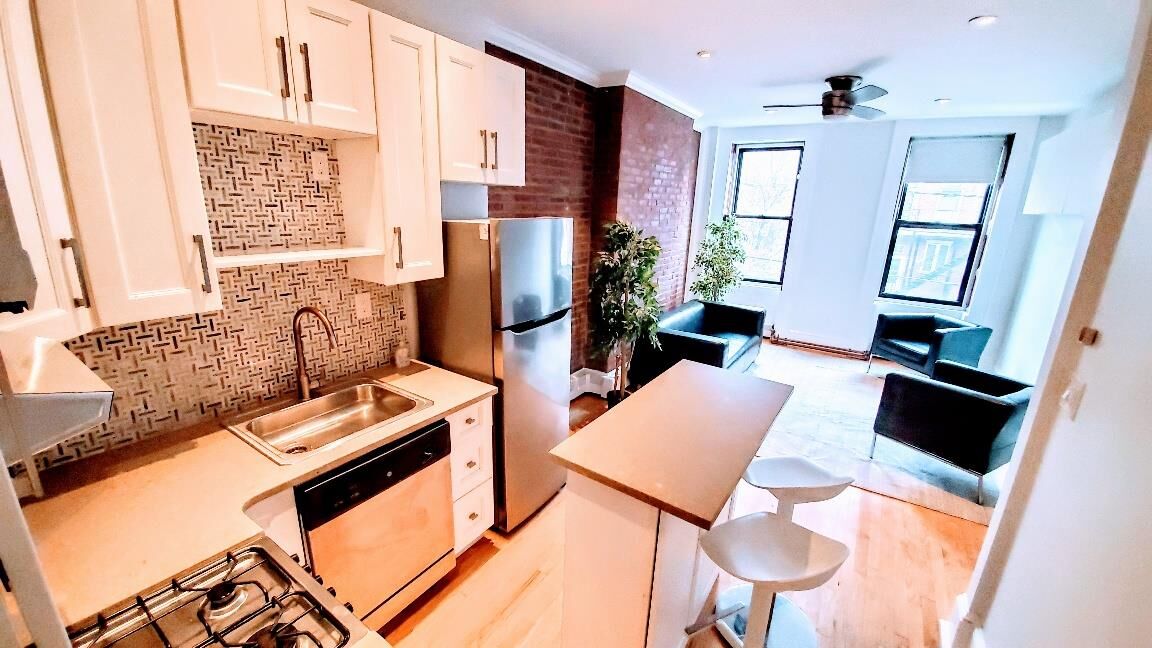 Property Photo: 116 Clinton St 2N NJ 07030