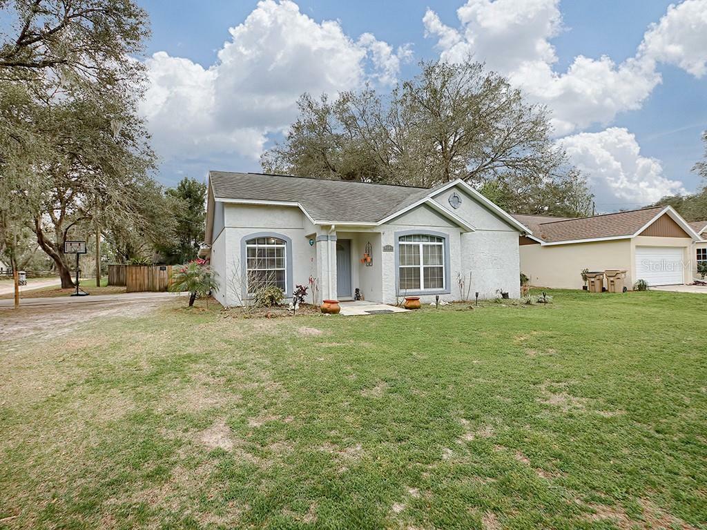 Property Photo:  4540 Calamondin Street  FL 32159 