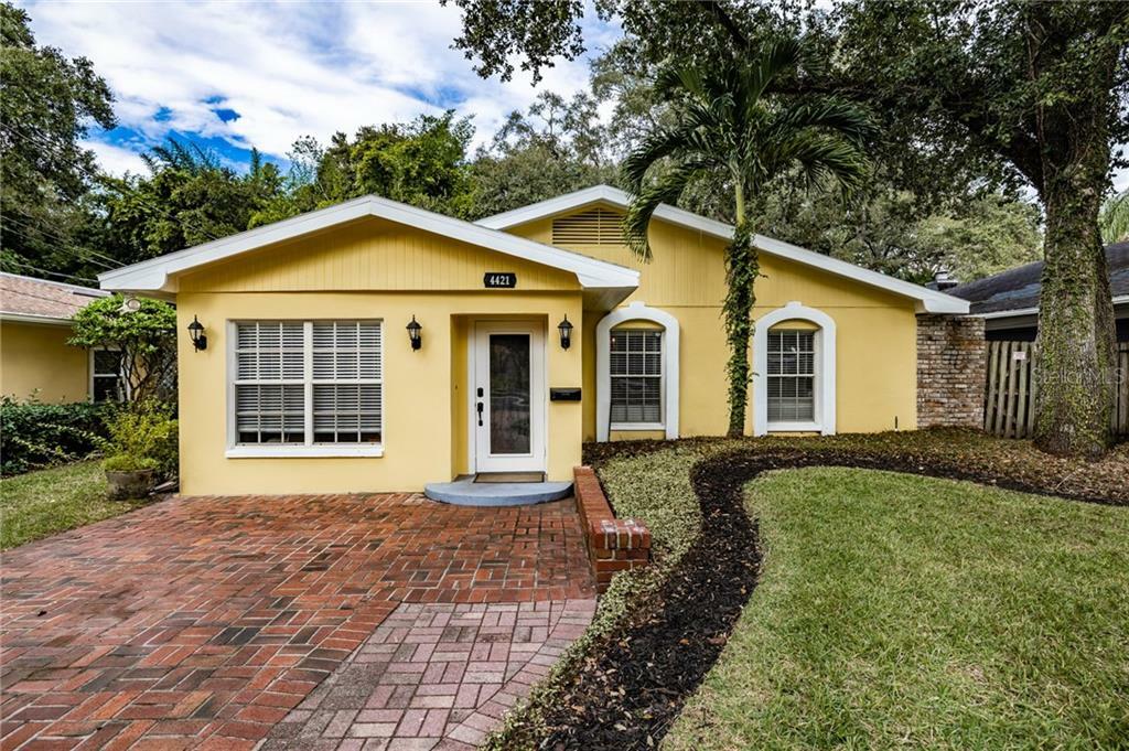 Property Photo:  4421 W Estrella Street  FL 33629 