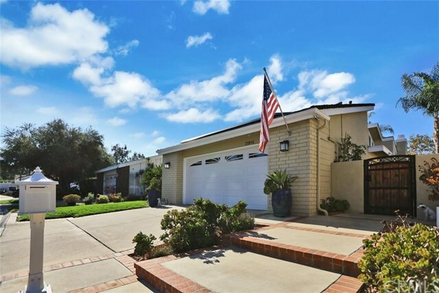 Property Photo:  21841 Eveningside Lane  CA 92630 